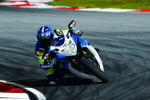GSX-R750ZAM5_action01